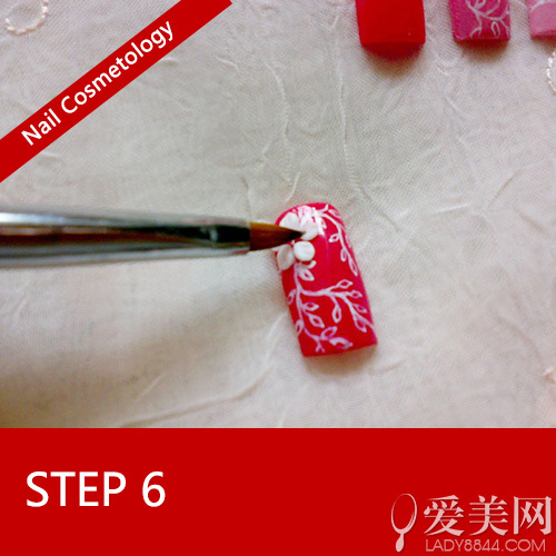 优雅风美甲教程柔美藤蔓指甲雕花_360问答