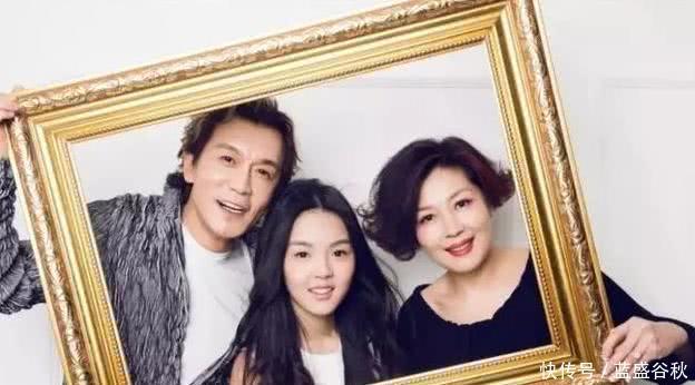 李梦全家福照片,李梦张隆结婚照