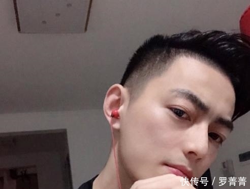 LOL:智勋遭受无妄之灾 直播举报辱华者却遭封禁 立即博真人