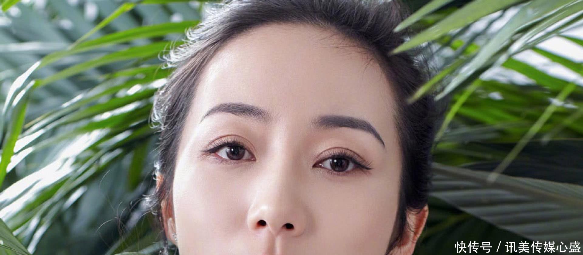 韩雪在机场收到了粉丝礼物,看到价格后还给粉