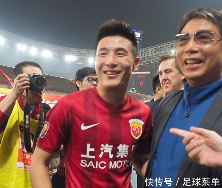 粤媒:国内除武磊外,其他球员难比郑智下限,权健