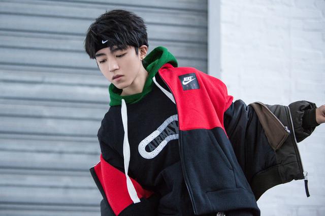 王俊凯竟成耐克公司设计师?感觉智商再次被碾