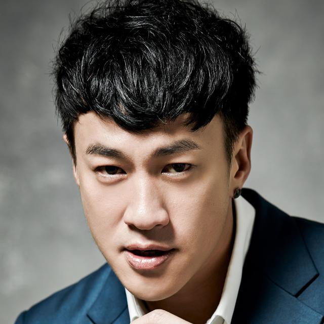 她曾被骂不懂演戏，生活艰辛受尽嘲讽！唯一感谢的却是何润东！