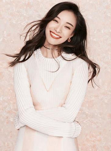 中国最火的十大女明星 第一名竟是她