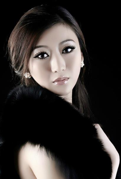 黑色魅惑 妩媚时尚(2)