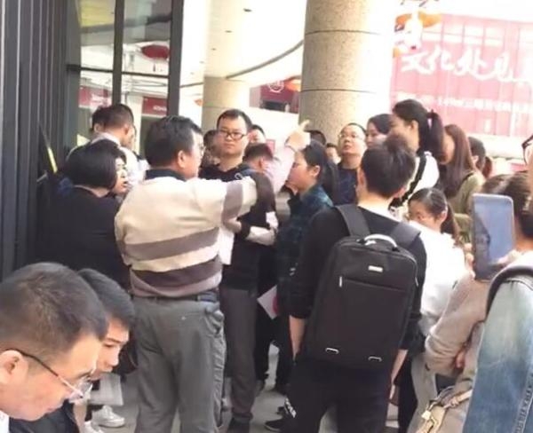 长沙一楼盘被爆收10.5万购房指标费,可不摇号提前选房