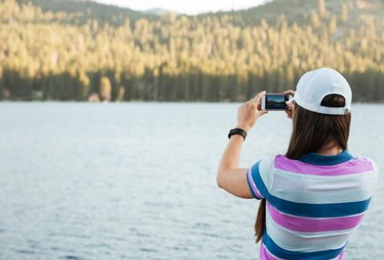 父亲总是嫌弃我,多亏有婶婶的照顾,20年后我这