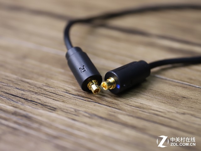 纯净日本声 JVC HA-FD02入耳式耳机试听