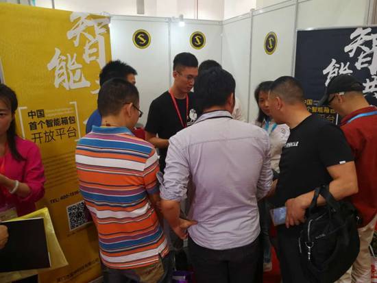 箱"聚2017上海国际箱包展览会(图4) 箱"聚2017上海国际箱包展览会(图4)