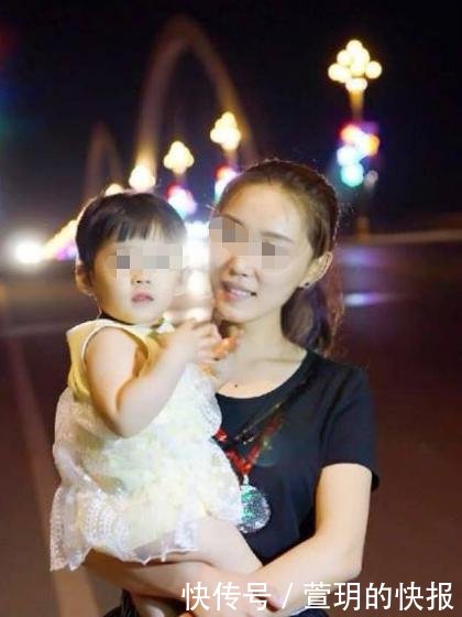 离婚一年,给前妻发生日祝福,看到她秒回8个字