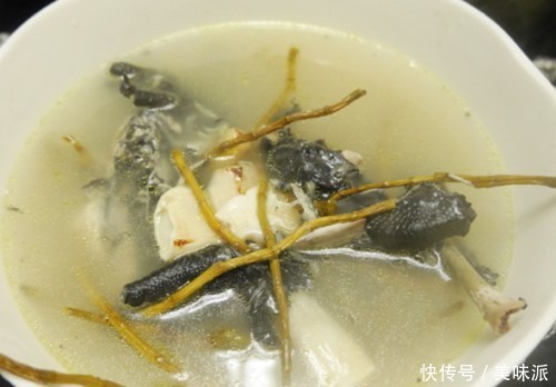 大嫂问我借两万两年没还,放假回家看婆婆,我再