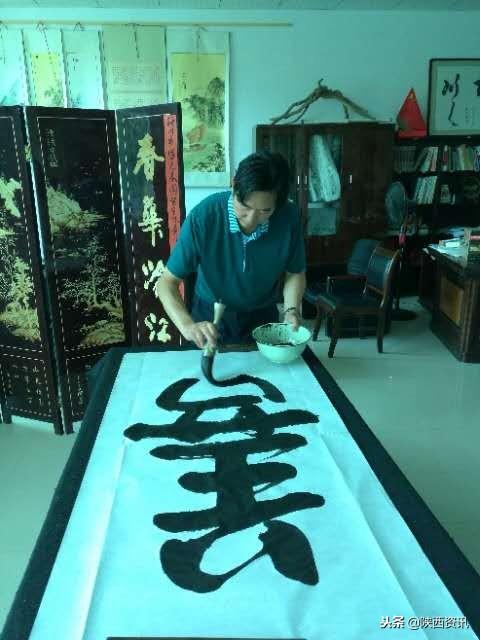 李万合:以书法彰显文化自信
