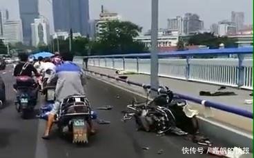 柳州文昌桥, 男子驾越野车撞倒十几辆电动车, 还