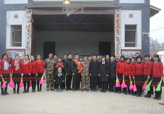 守卫边疆15年,西北80后兵哥哥立军功回家乡受