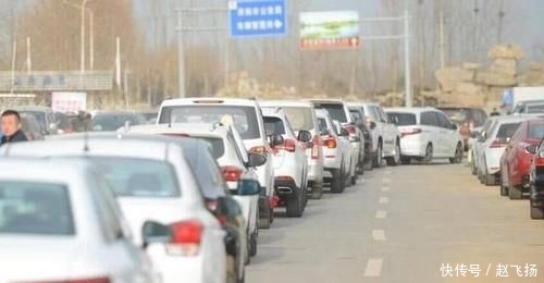驾校教练为啥从来不走左侧车道?道理很多新手司机都不懂 通博tb