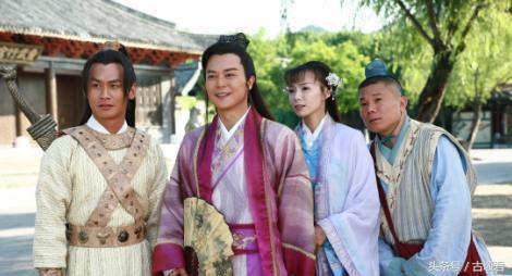 龙游天下之龙治天下:第二章 白珊珊被封为王后