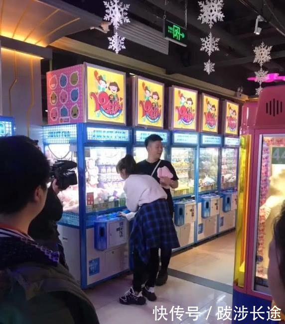 沈梦辰杜海涛再秀恩爱,疑似录制情侣真人秀,小