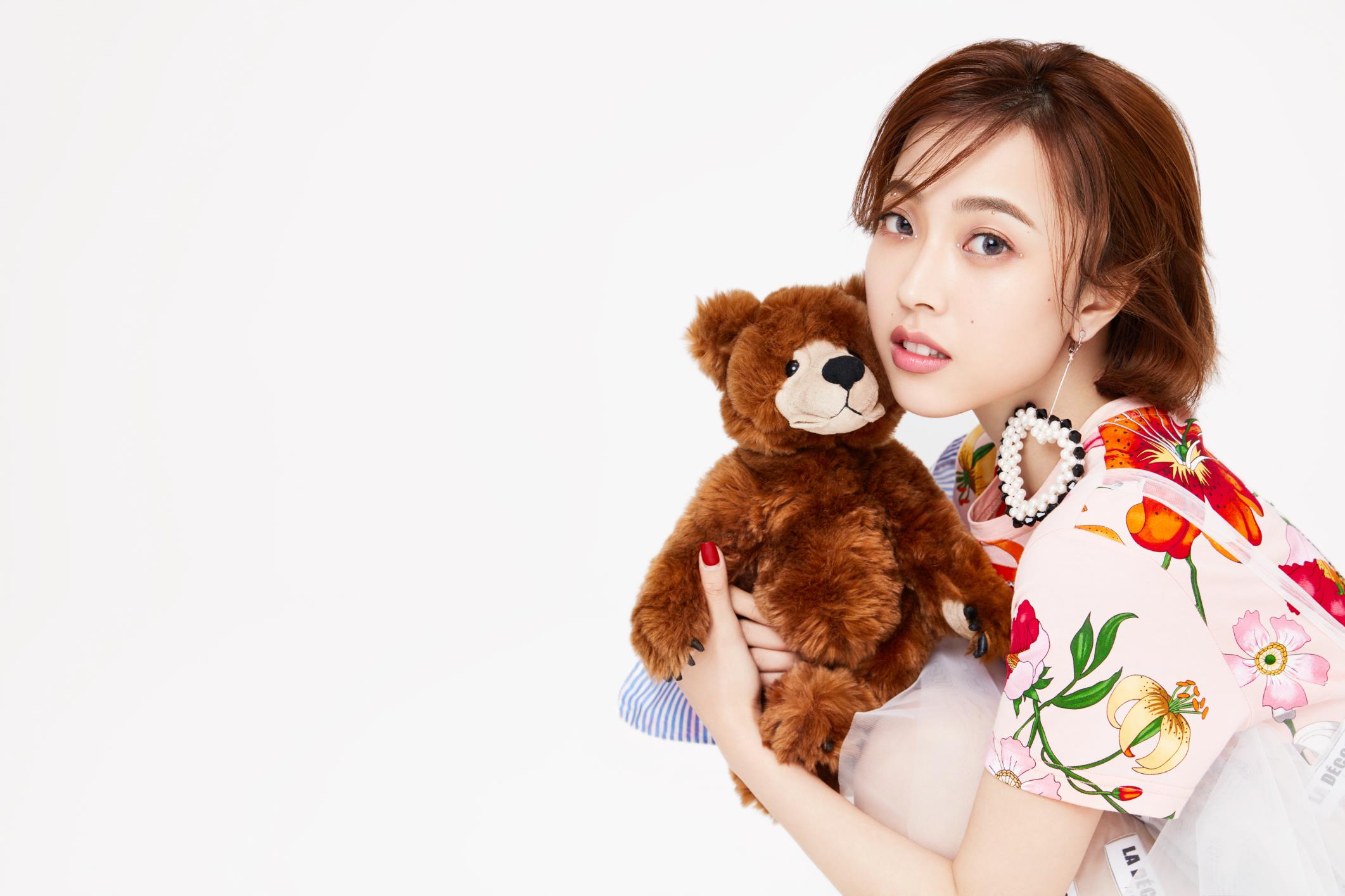 创作才女许诗茵发布最新独立作词单曲《是你没错了》 首度挑战EDM电子音乐惹人瞩目