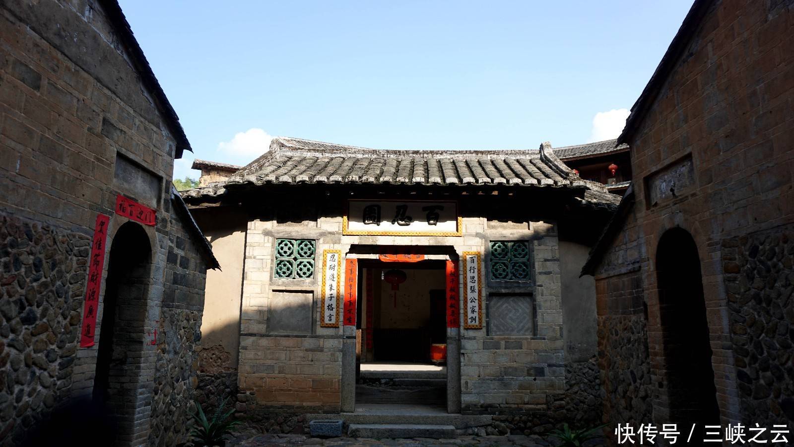 中国古建筑的一朵奇葩,福建永定土楼,神奇的山区民居冬暖夏凉