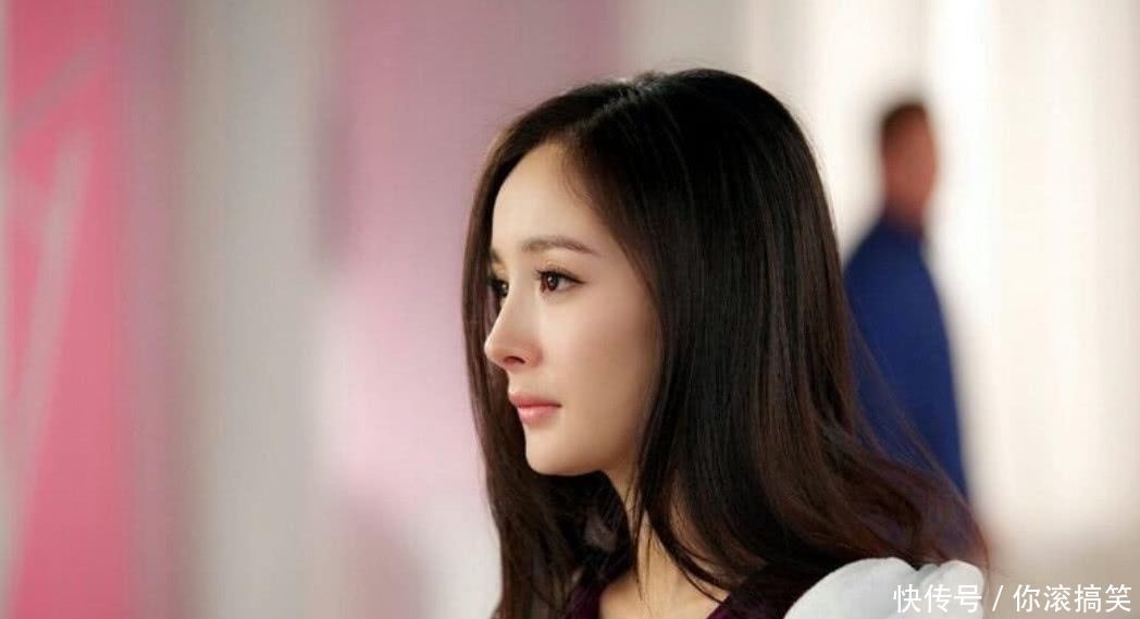 杨幂突然发微博动态,粉丝评价被绑架了?网友: