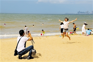 西海岸:景观提升 便民\"亲海\"