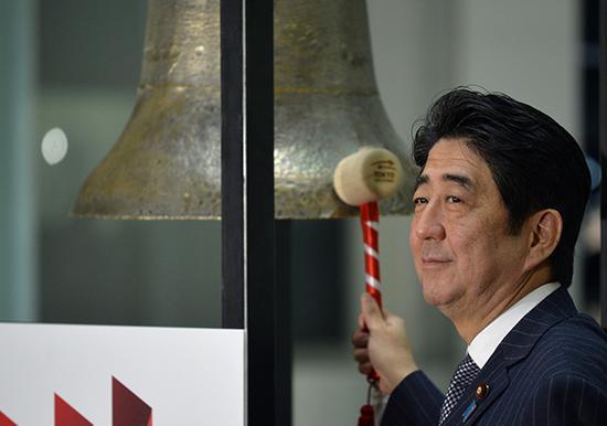 安倍喜出望外:沙特国王这次带来了大生意