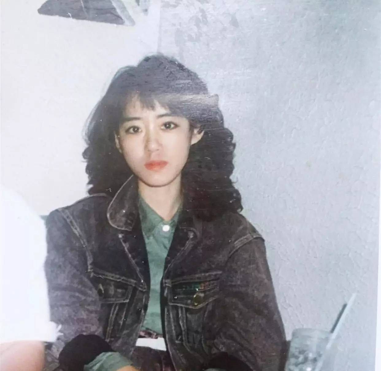 惊呆!史上最美天然母女，颜值逆天似姐妹!