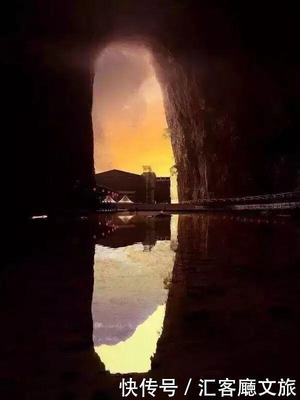 北纬30°上又一个神秘仙境，凭什么惊艳世界？