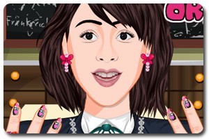 学校女孩美甲,学校女孩美甲小游戏,360小游戏