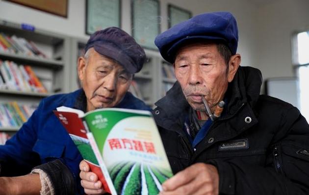 农民生活水平提高了,却说钱越来越不好挣了,看