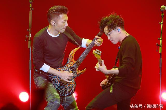 谢霆锋2018正式回归乐坛 开演唱会大家想听什