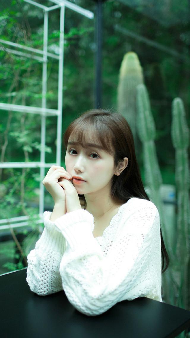唯美美女氧气清纯室外写真图片美女无人把敢破宫亵渎的图片