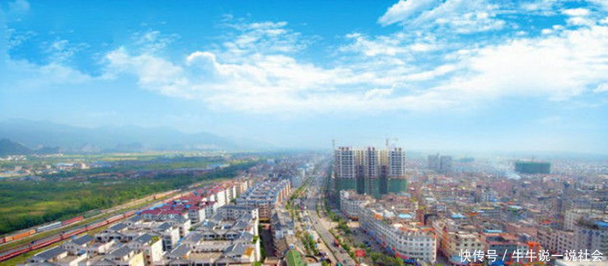 广西桂林离市区最近的县,拥有古东景区,还有高