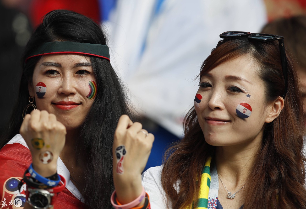 世界杯小组赛俄罗斯和沙特阿拉伯之间的比赛,