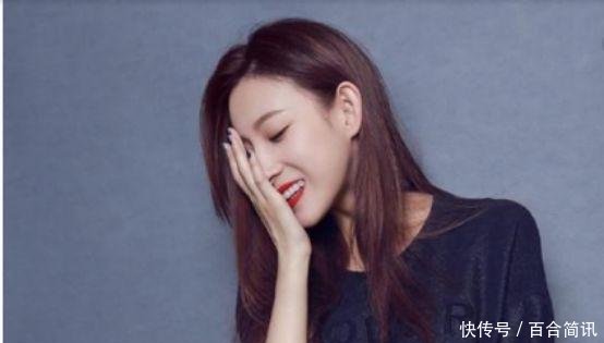 看开内裤滑落,一句没关系,谁爱看谁看,走秀关情趣图片
