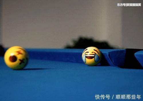 幽默笑话:小哥,你上班一个月多少工资啊,还有这