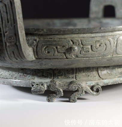 2600年前,一个接水的盘子有多牛?水流后,里面