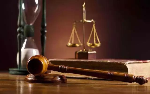 与没有资质的分包方签订了合同,取得的发票能