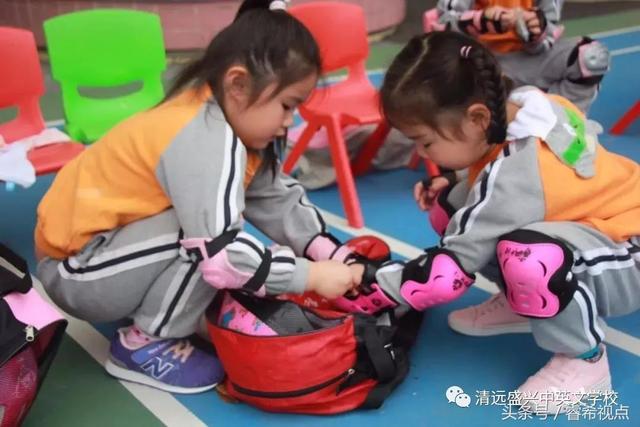 盛兴学校开设轮滑特色课程深受喜爱 课堂效果