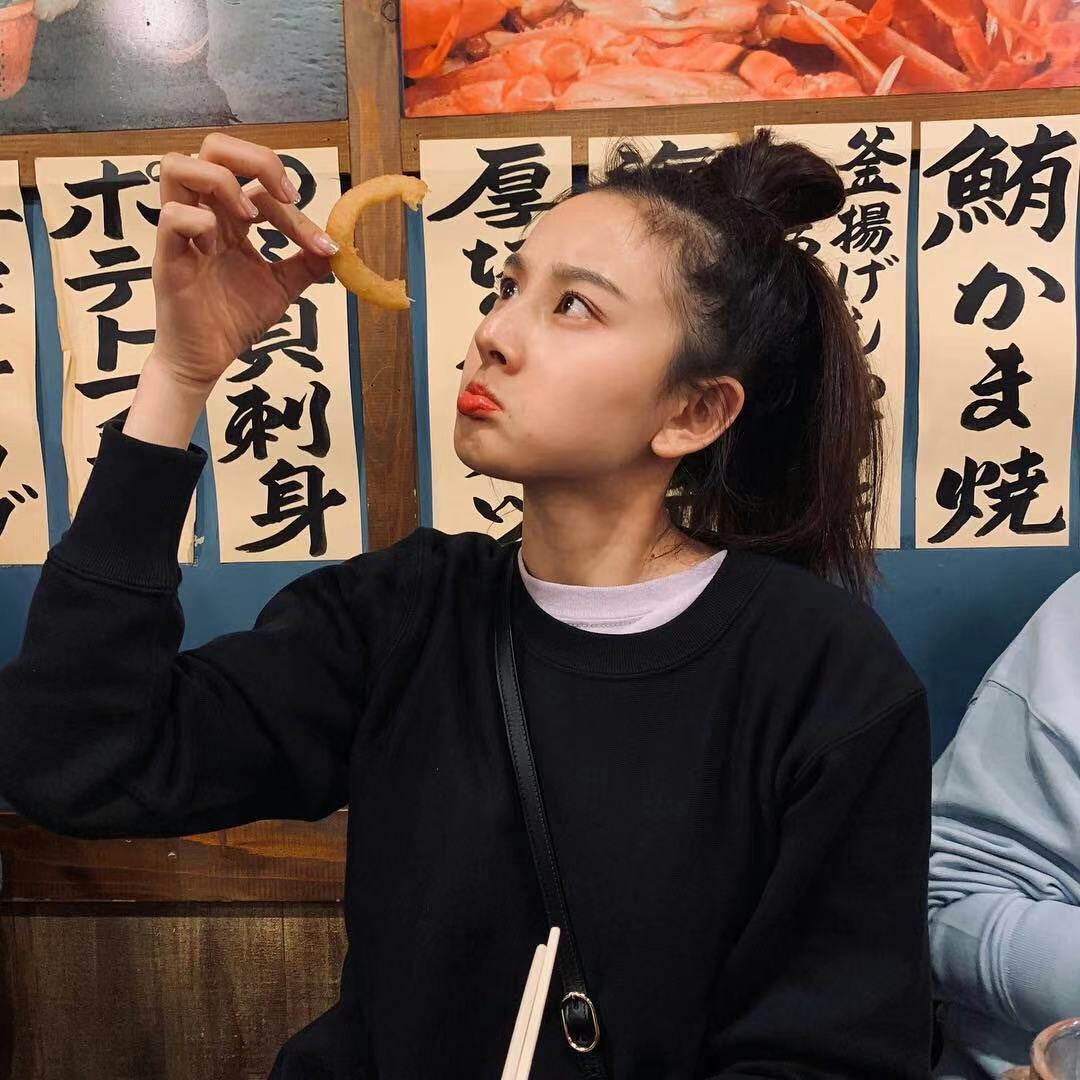 宋祖儿自曝想学做蛋糕 网友：吃货的力量！