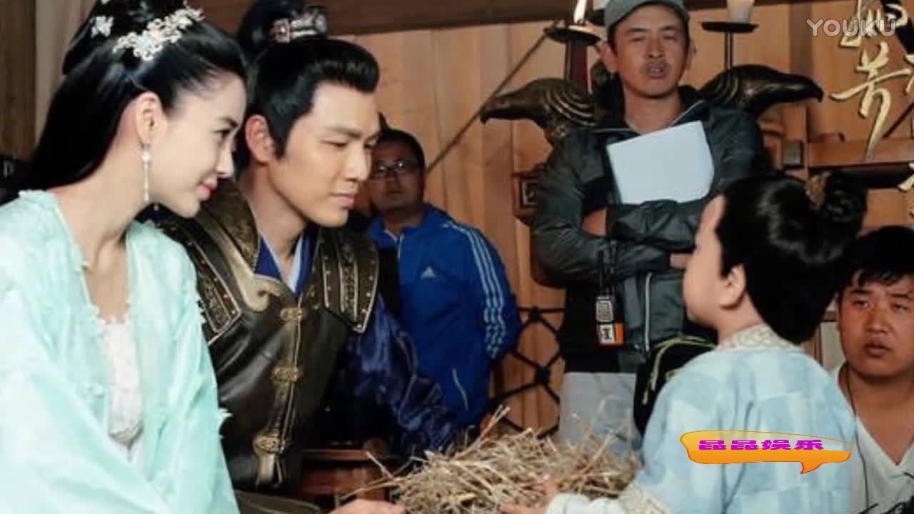 qq签名档发光字制作,qqkj免费皮肤代码,qq杨幂