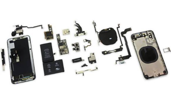 女子送修iPhone X至苹果授权服务点被强扣46