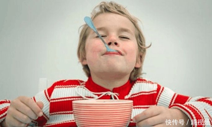 孩子咳嗽老不好, 多半是因肺热! 如何通过饮食