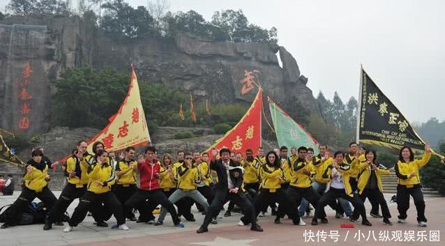 在国际上的声誉不亚于李小龙,曾做过洪金宝的
