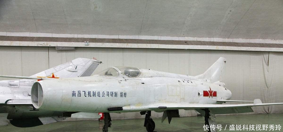 就落后!这些国产战机首飞成功却遭下马,歼31会