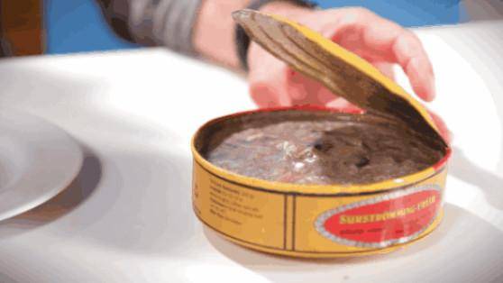 外国人最接受不了的美食,就连国人最喜欢吃的瓜子也上榜?