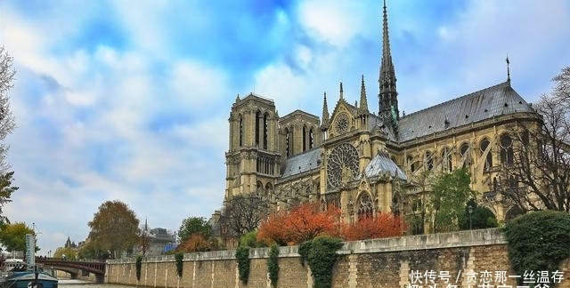 760年建筑, 1260年玫瑰花窗,巴黎圣母院起火损