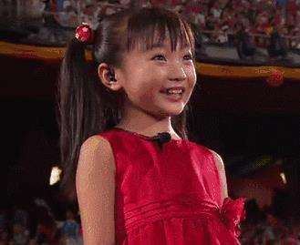 张艺谋回应林妙可奥运假唱! 真相让网友心疼