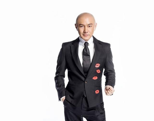 张卫健弟弟去世,警察调查后,背后的事情让人心