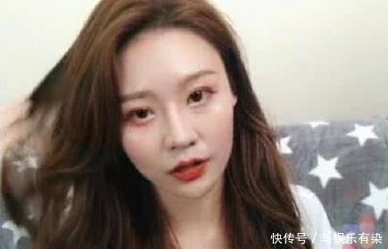 抖音一姐浓妆艳抹学跳舞,网友惊呼:曾经惊世美